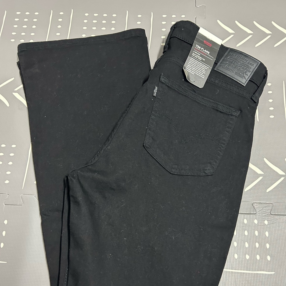 Levi's Women's Black 726 Flare Leg Jeans